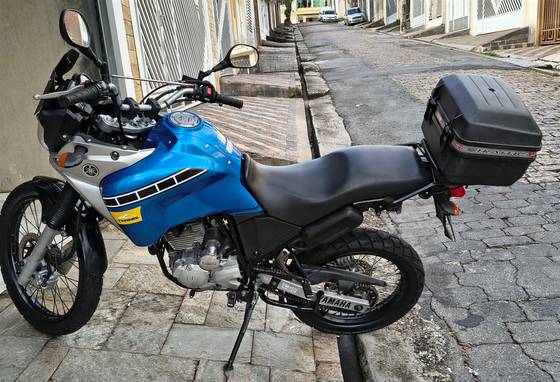 YAMAHA XTZ 250 TÉNÉRÉ YAMAHA XTZ 250 TÉNÉRÉ